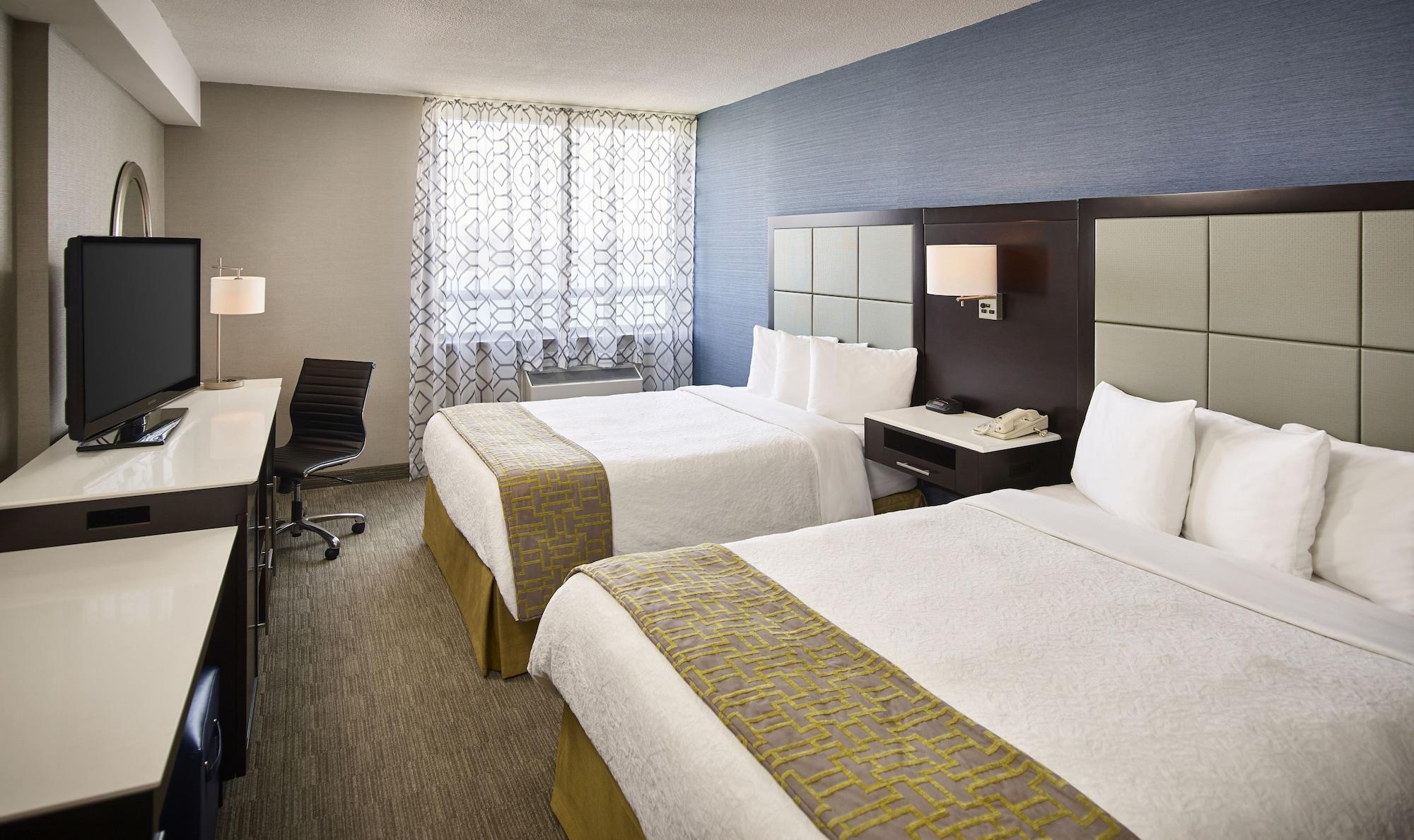 Waterfront Downtown Hotel