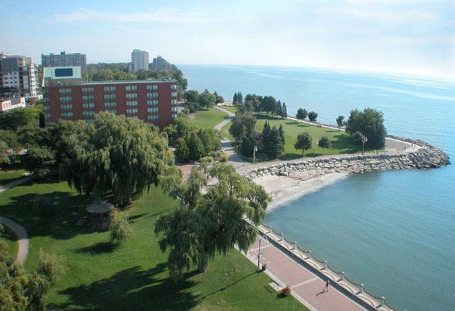 Waterfront Downtown 3* Burlington